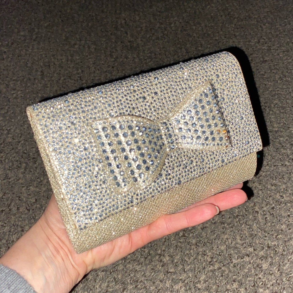 Good jeweled clutch with shoulder strap